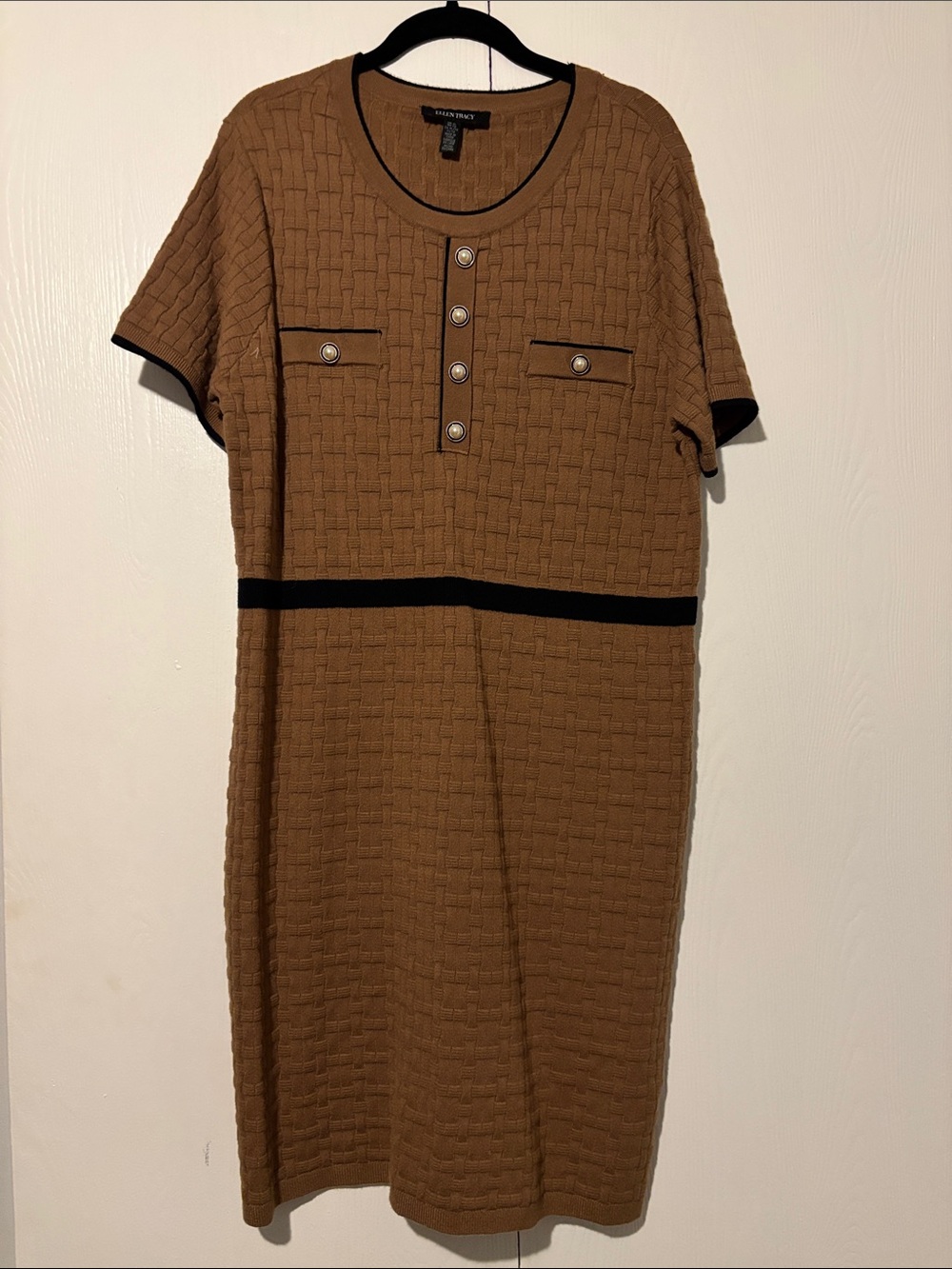 Never worn- Ellen Tracy Camel Midi Dress with Black Trim